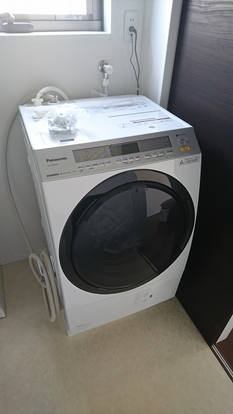 せっかくならななめドラム洗濯乾燥機に【Panasonic NA-SVX890L-W